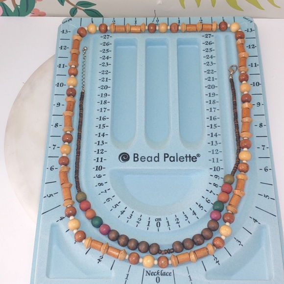 Wooden jewelry bundle - Picture 11 of 15